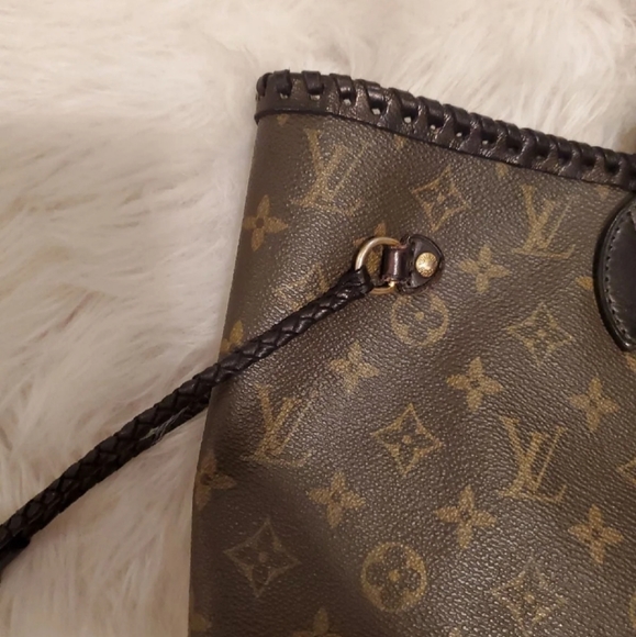 Louis Vuitton Neverfull MM - Picture 4 of 13